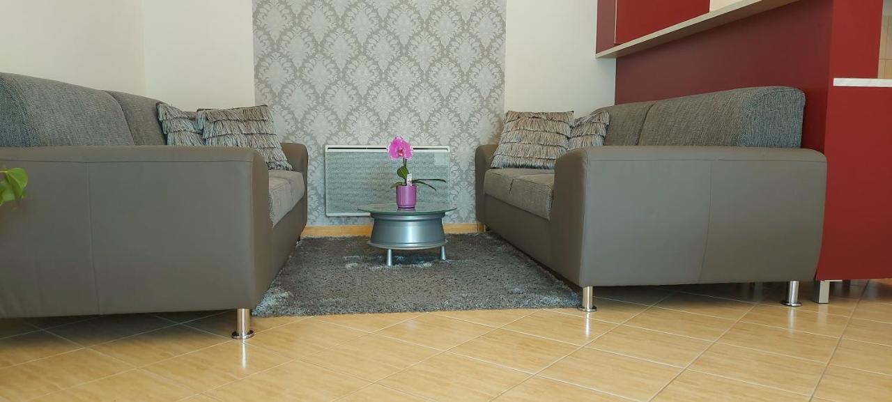 Amulett Suite Apartment Hajdúszoboszló 外观 照片