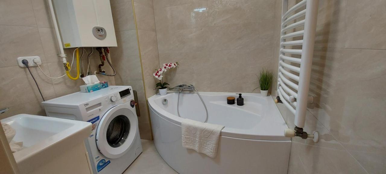 Amulett Suite Apartment Hajdúszoboszló 外观 照片
